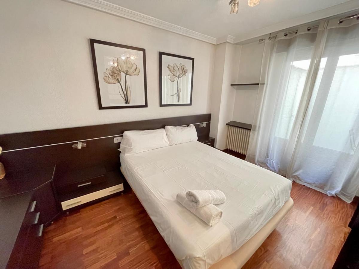 Apartamento Reyes De Espana / Free Parking & Wi Fi サラマンカ エクステリア 写真