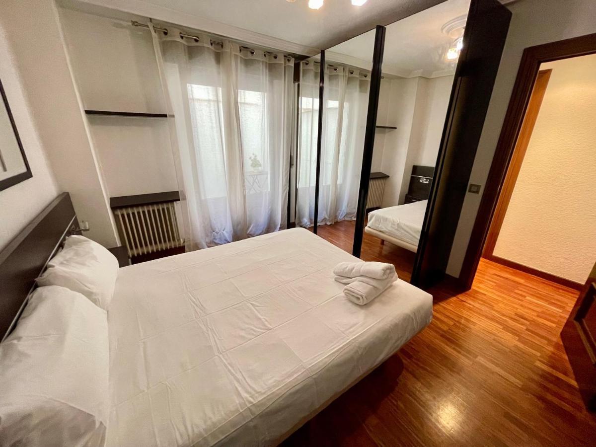 Apartamento Reyes De Espana / Free Parking & Wi Fi サラマンカ エクステリア 写真