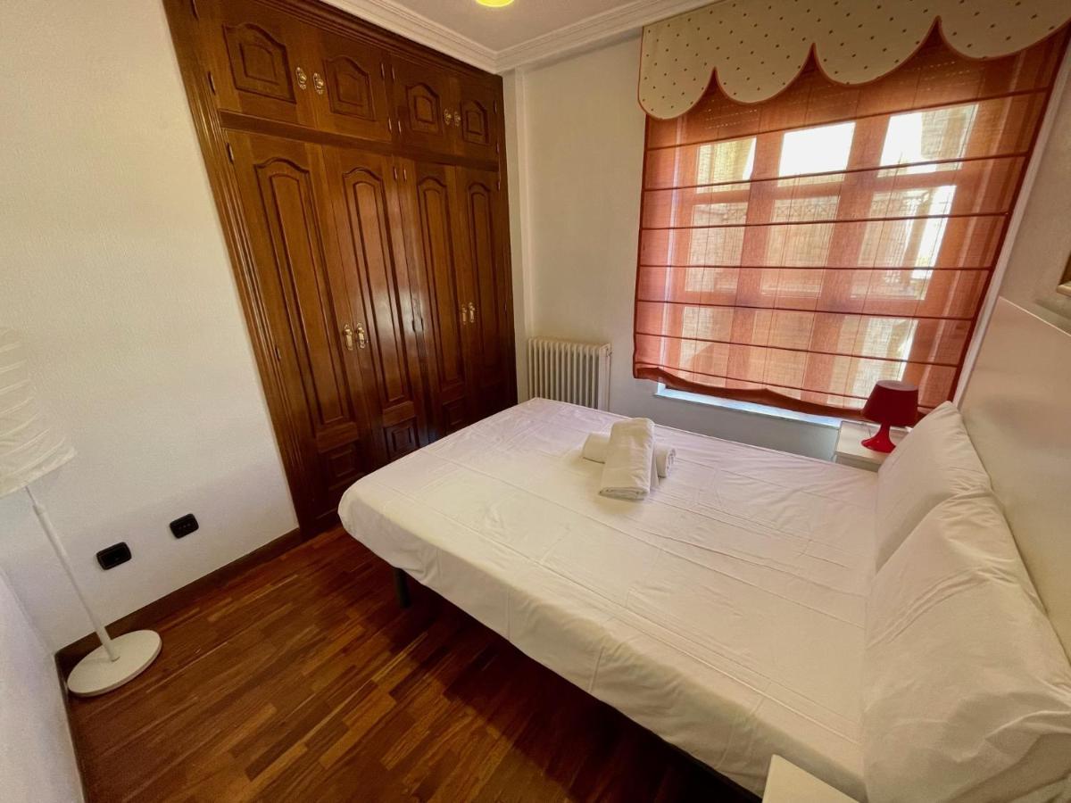 Apartamento Reyes De Espana / Free Parking & Wi Fi サラマンカ エクステリア 写真