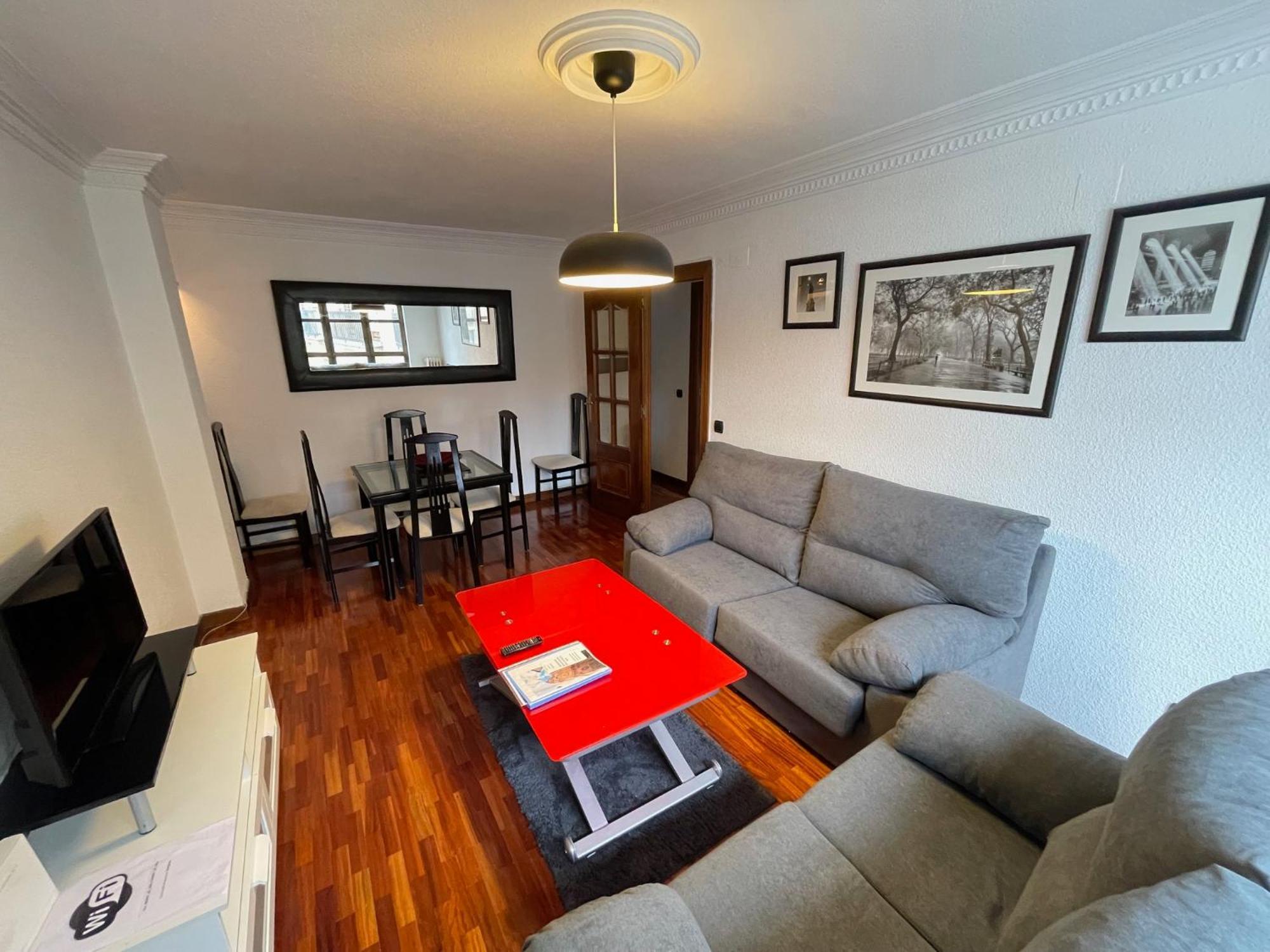 Apartamento Reyes De Espana / Free Parking & Wi Fi サラマンカ エクステリア 写真